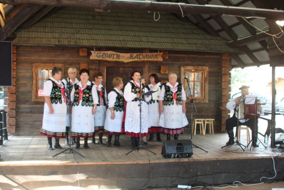 Wieczór z Krystyną Giżowską i Darkiem Bernatkiem w Radawie